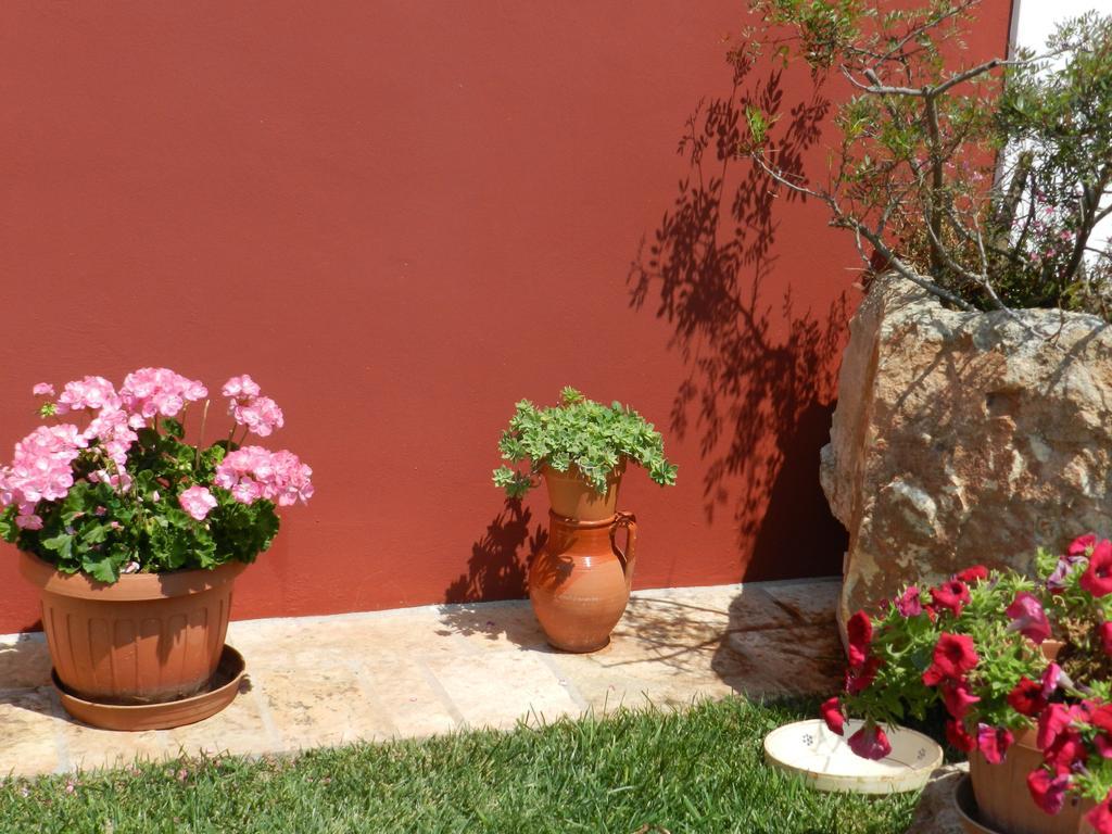 I Trulli Del Nonno Michele Alberobello Exterior foto