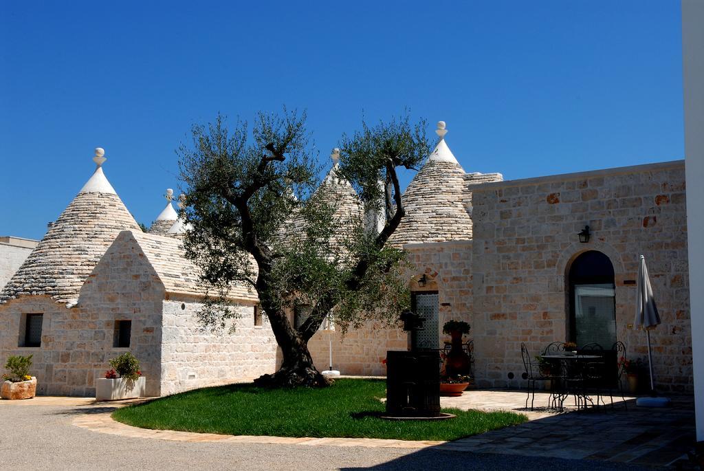 I Trulli Del Nonno Michele Alberobello Exterior foto