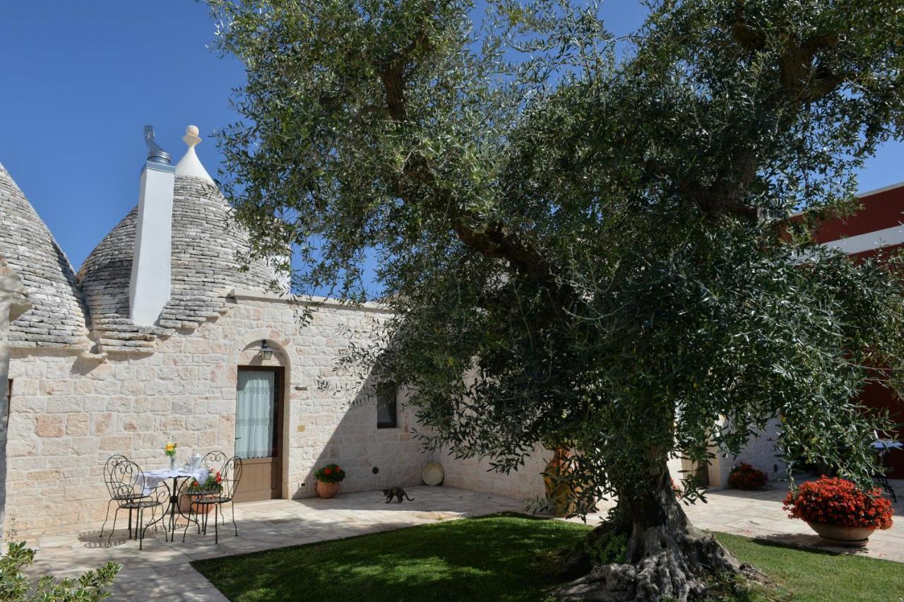 I Trulli Del Nonno Michele Alberobello Exterior foto